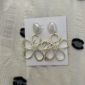 Petal & Pup Flower Earrings